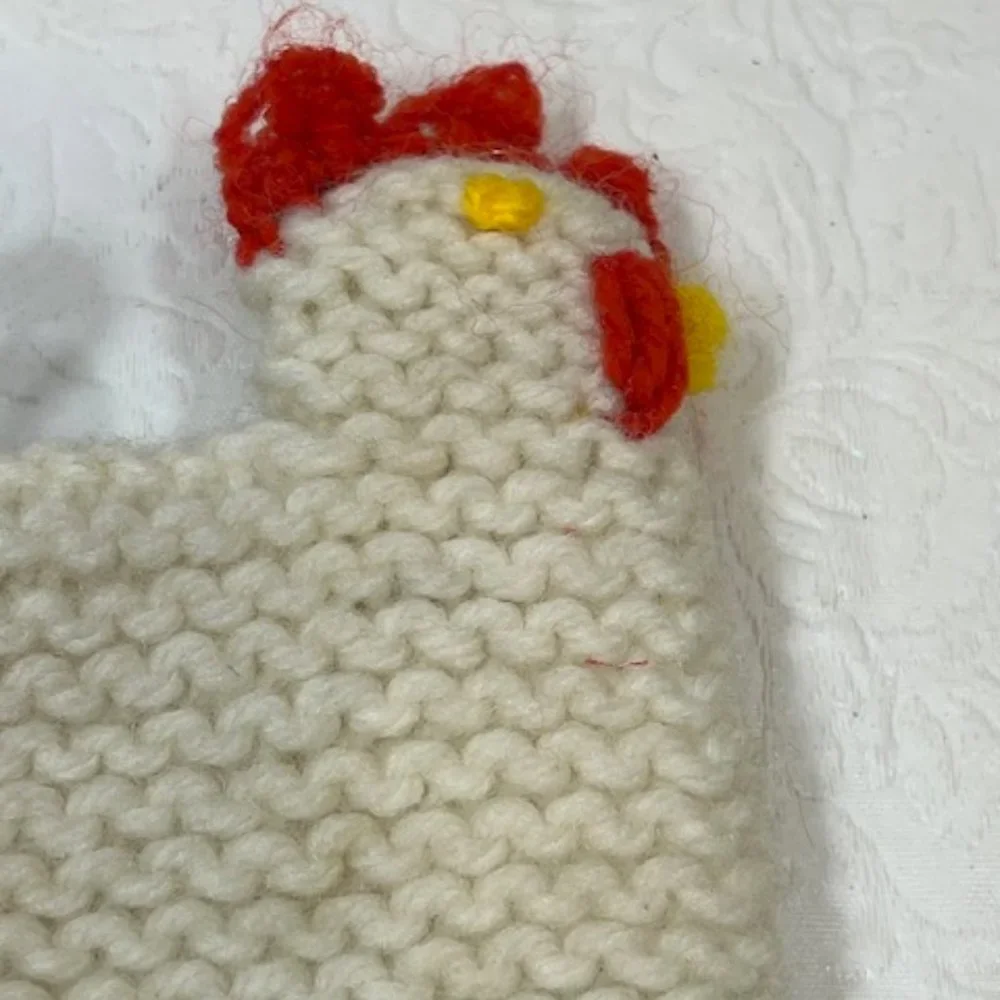 Two (2) Crocheted/Knitted Chicken/Hen Egg Cozies Covers Holder Decor 3.75